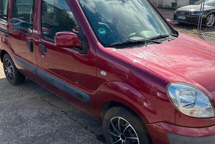 Renault Kangoo 136.000 km 3.999 &euro; Butzbach 35510