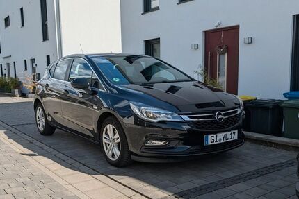 Opel Astra 111.940 km 9.900 &euro; Buseck 35418