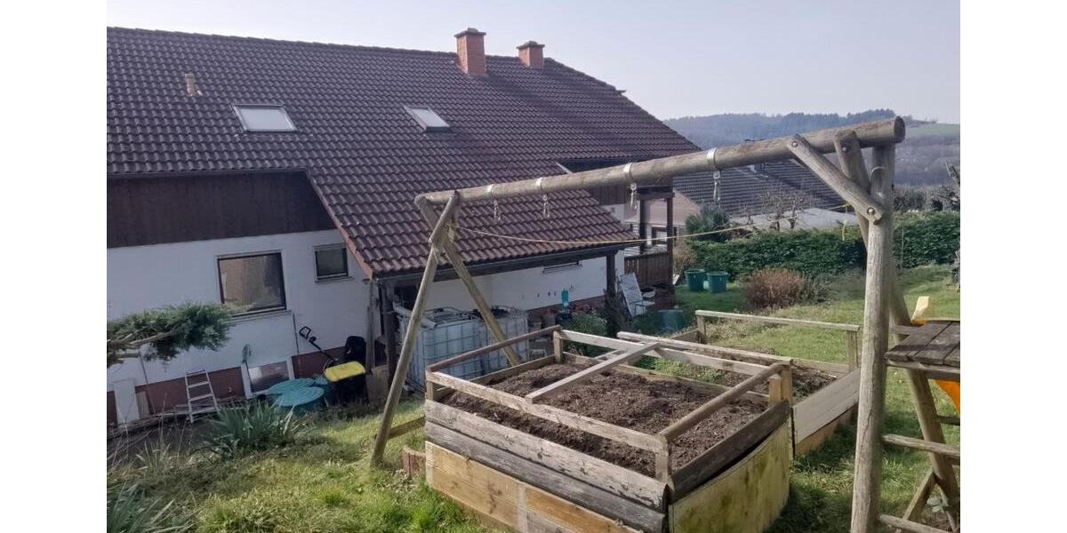 Einfamilienhaus Leun - 10 Zimmer, 285 m&sup2;, 420.000&euro; | Angebot:25358116