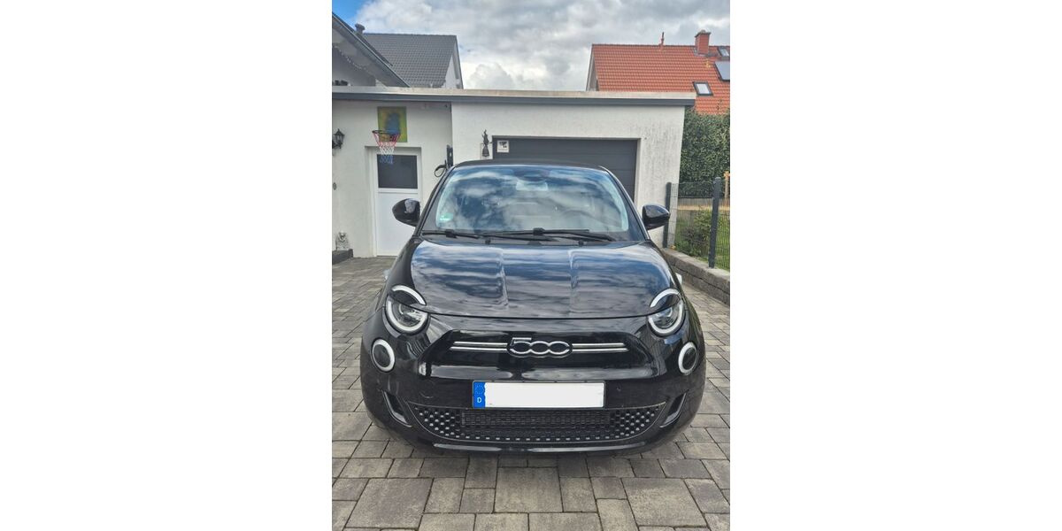 Fiat 500e 13.500 km 21.500 &euro; Waldsolms 35647