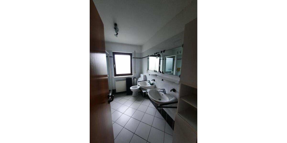 Doppelhaushälfte Weimar (Lahn) - 5 Zimmer, 114 m&sup2;, 315.000&euro; | Angebot:25355003