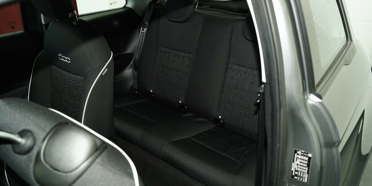 Fiat 500e Action Carplay Android Sitzheizung 38.100 km 12.680 &euro; Lich 35423