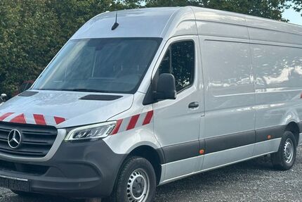 Mercedes-Benz Sprinter 156.000 km 22.900 &euro; Gießen 35398