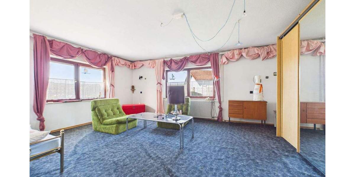 Einfamilienhaus Waldsolms Kraftsolms - 4 Zimmer, 130 m&sup2;, 285.000&euro; | Angebot:25822405