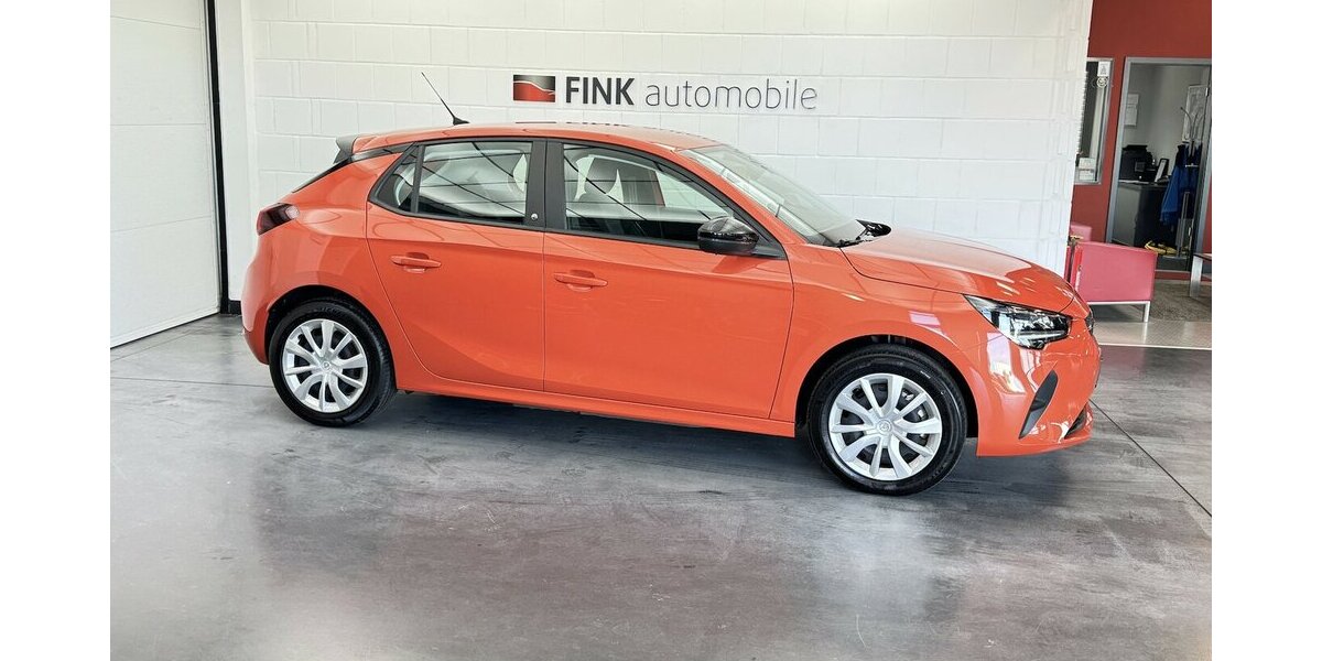 Opel Corsa e Edition 1.Hand 50 kWh Carplay Tempomat 13.400 km 14.620 &euro; Lich 35423