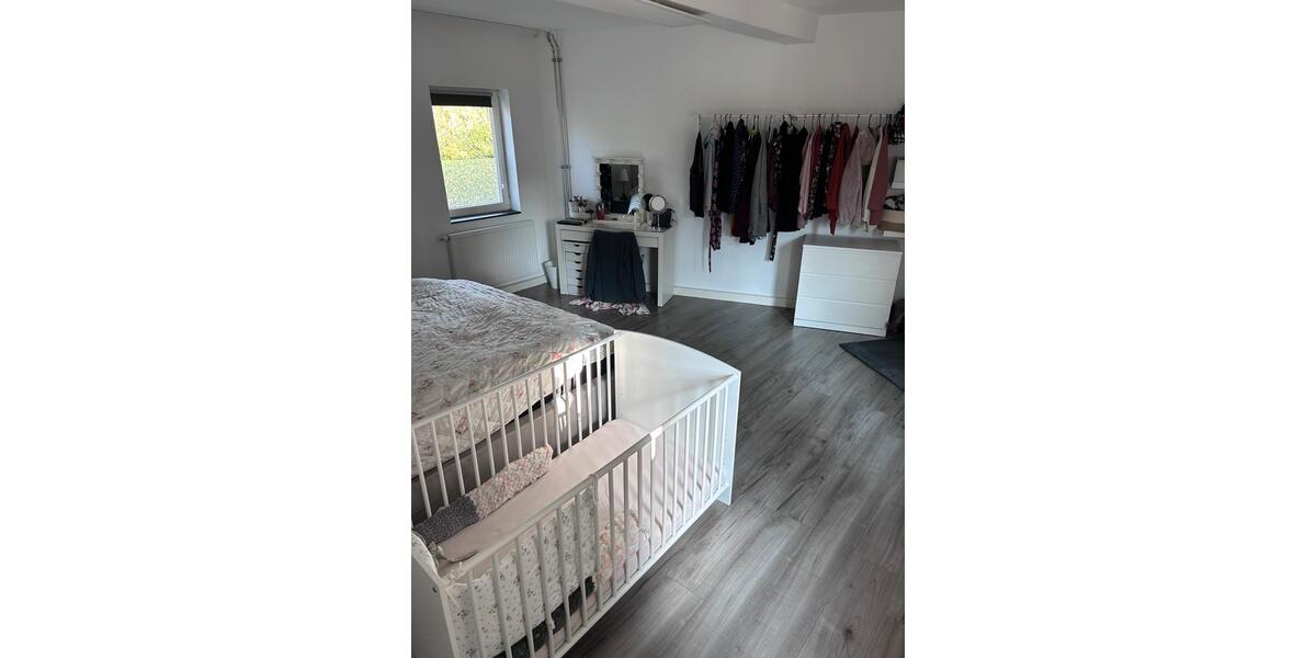 Einfamilienhaus Lollar - 5 Zimmer, 175 m&sup2;, 279.000&euro; | Angebot:26113877