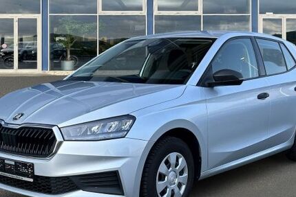 Skoda Fabia 7.600 km 16.950 &euro; Herborn 35745