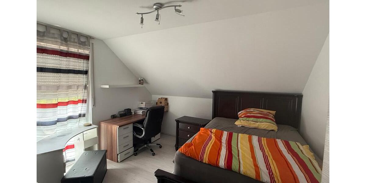 Einfamilienhaus Lohra - 4 Zimmer, 138 m&sup2;, 460.000&euro; | Angebot:26777627