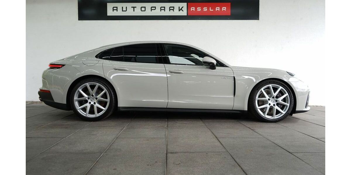 Porsche Panamera 25.400 km 111.880 &euro; Asslar 35614