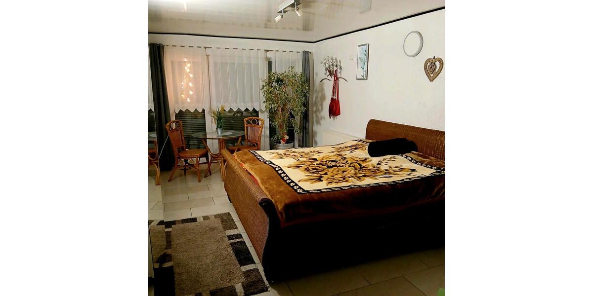 Bungalow Weilburg - 2 Zimmer, 100 m&sup2;, 1.000&euro; | Angebot:20743186