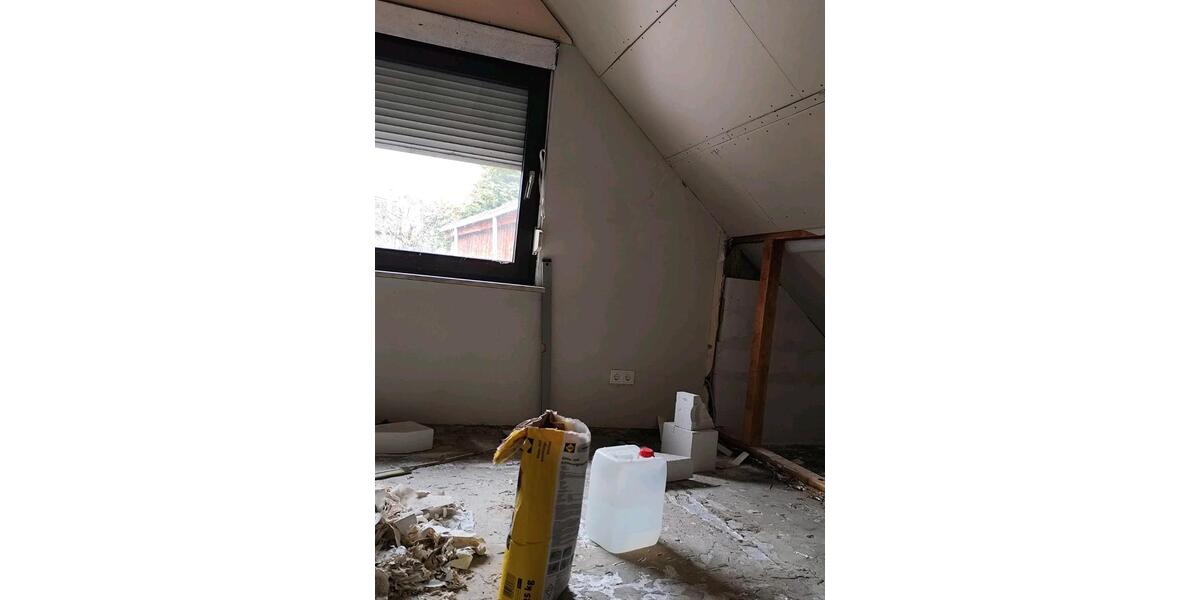 Einfamilienhaus Herborn - 10 Zimmer, 231 m&sup2;, 175.000&euro; | Angebot:26954713