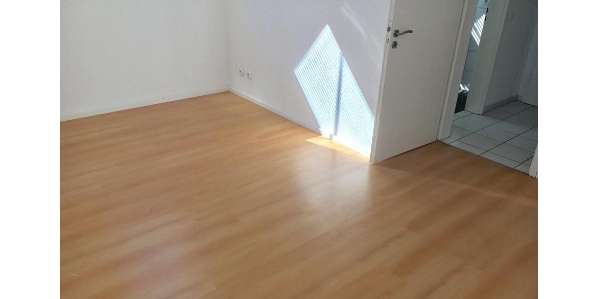 Etagenwohnung Gießen Allendorf - 1 Zimmer, 66 m&sup2;, 730&euro; | Angebot:25940374