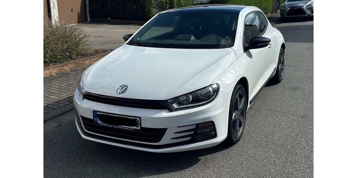 VW Scirocco 126.000 km 10.500 &euro; Lahnau 35633