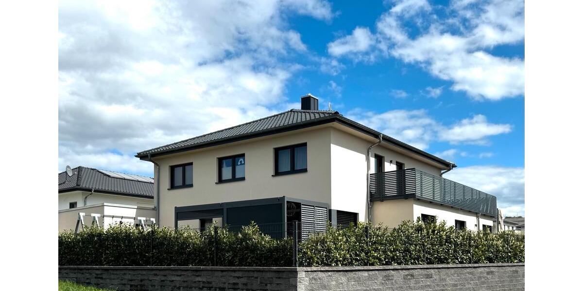 Einfamilienhaus Buseck - 9 Zimmer, 305 m&sup2;, 849.000&euro; | Angebot:26227950