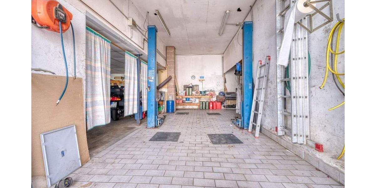 Mehrfamilienhaus, Wohnhaus Schöffengrund / Schwalbach Schwalbach - 1 Zimmer, 320 m&sup2;, 329.000&euro; | Angebot:25837236