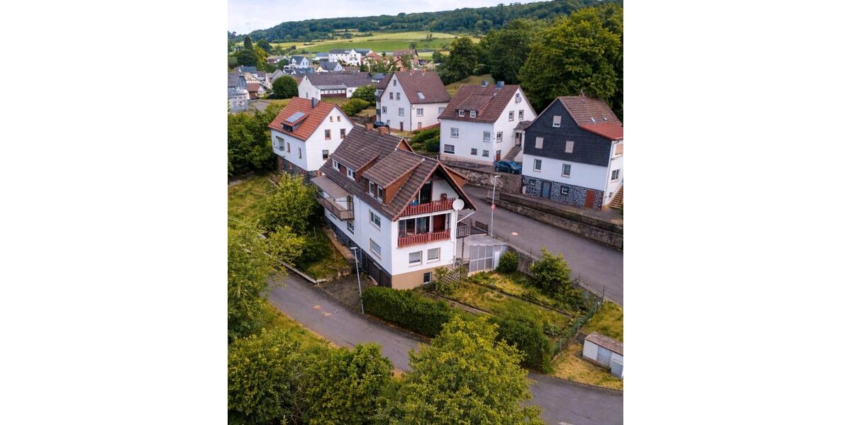Dachgeschoßwohnung Bad Endbach - 3 Zimmer, 97 m&sup2;, 836&euro; | Angebot:25634108