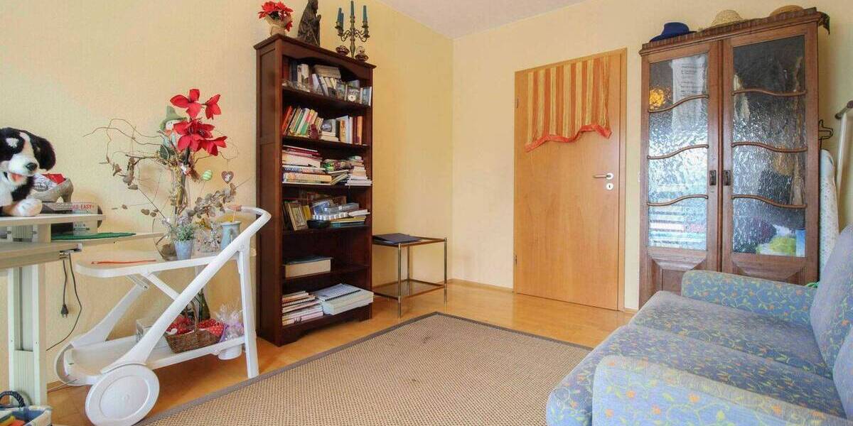 Etagenwohnung Pohlheim Watzenborn-Steinberg - 3 Zimmer, 85 m&sup2;, 249.000&euro; | Angebot:26259266