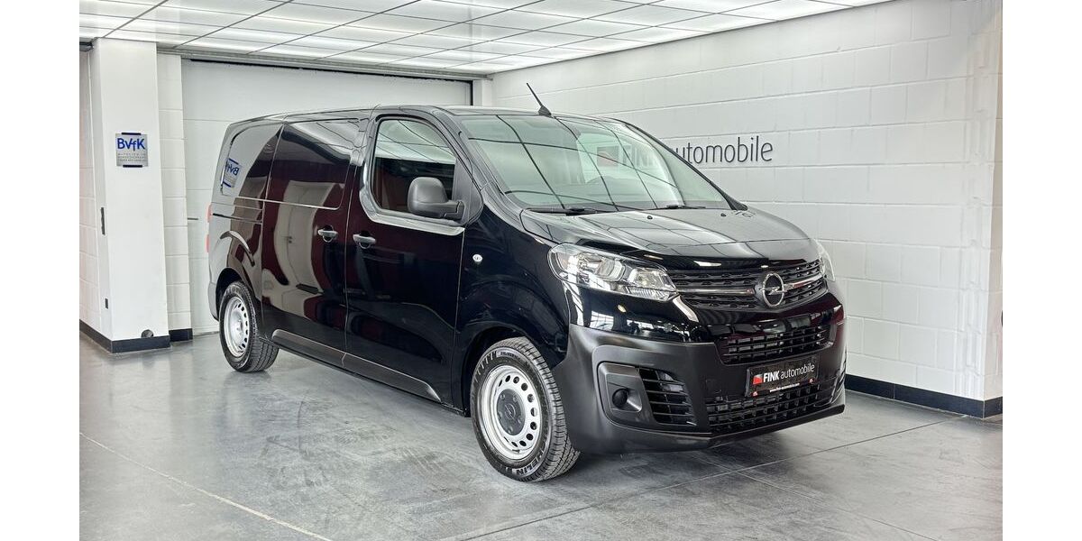 Opel Vivaro 9.900 km 23.650 &euro; Lich 35423