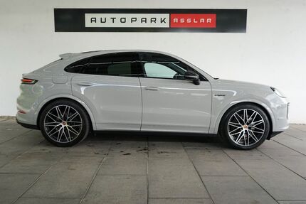 Porsche Cayenne 9.400 km 118.880 &euro; Asslar 35614