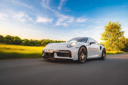 Porsche 992 14.600 km 199.992 &euro; Wetzlar 35578