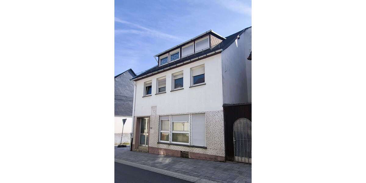 Einfamilienhaus Mengerskirchen - 8 Zimmer, 235 m&sup2;, 269.000&euro; | Angebot:26212720