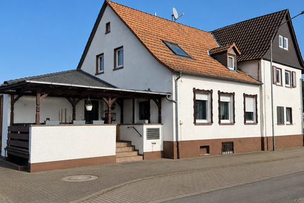 Haus Hungen - 12 Zimmer, 348 m&sup2;, 750.000&euro; | Angebot:26585536
