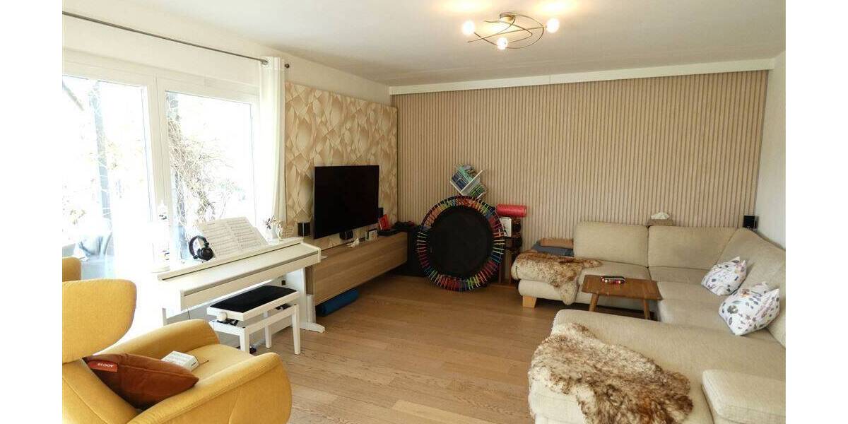 Einfamilienhaus Usingen - 6 Zimmer, 170 m&sup2;, 1.049.000&euro; | Angebot:26259076