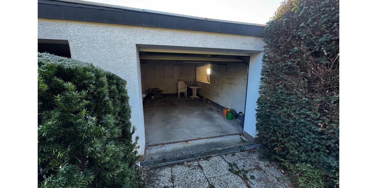 Einfamilienhaus Herborn - 7 Zimmer, 215 m&sup2;, 365.000&euro; | Angebot:25064000