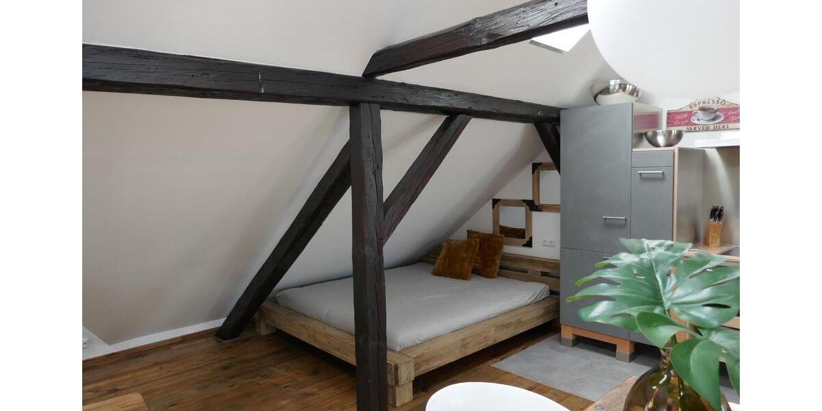 Dachgeschoßwohnung Gießen Allendorf - 1 Zimmer, 65 m&sup2;, 1.200&euro; | Angebot:25378025