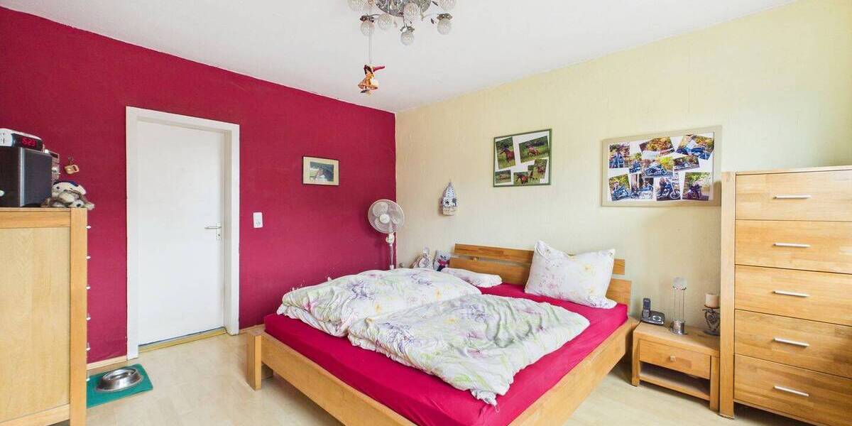 Doppelhaushälfte Gießen Kleinlinden - 7 Zimmer, 181 m&sup2;, 350.000&euro; | Angebot:26119405