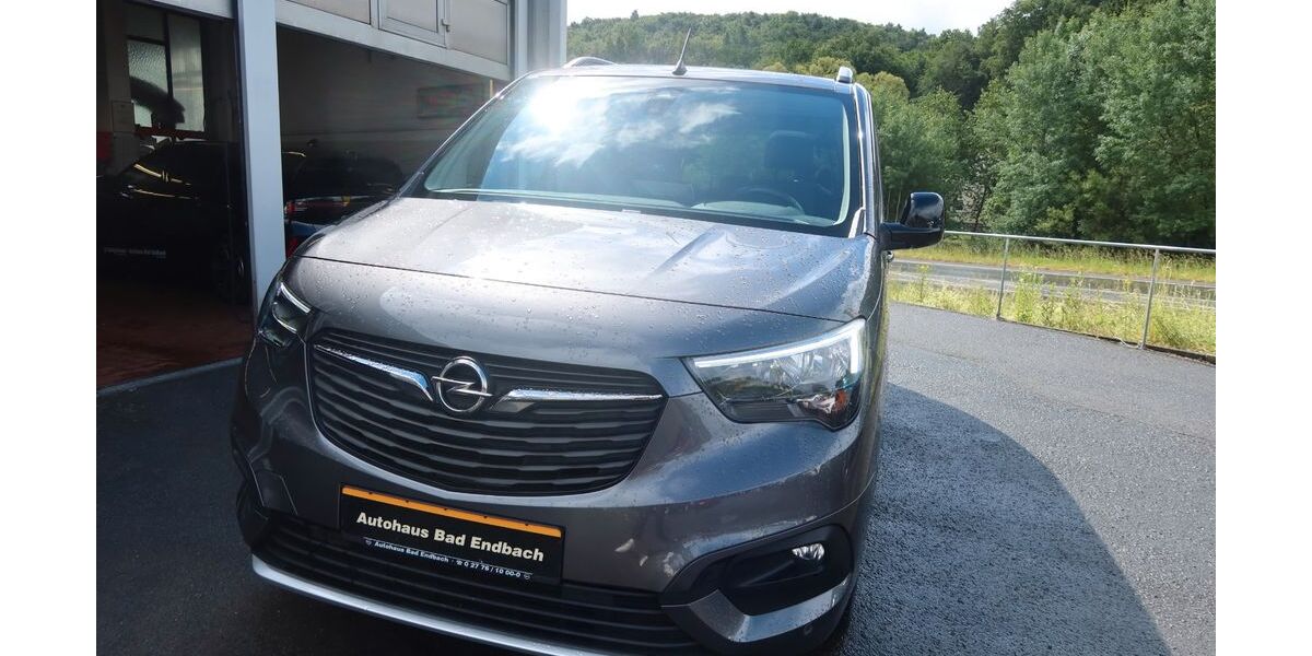 Opel Combo 58.500 km 20.990 &euro; Bad Endbach 35080