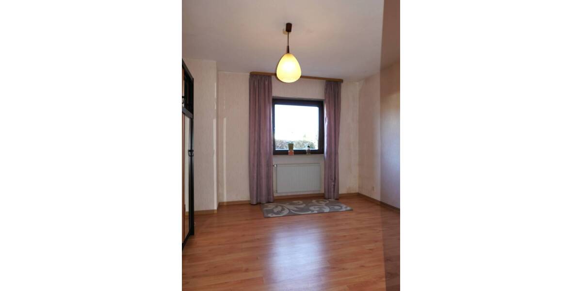 Mehrfamilienhaus, Wohnhaus Braunfels - 7 Zimmer, 174 m&sup2;, 395.000&euro; | Angebot:25772719