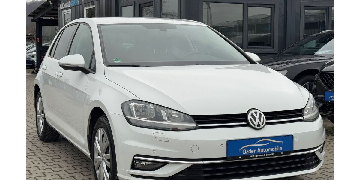 VW Golf 121.619 km 13.990 &euro; Lollar 35457