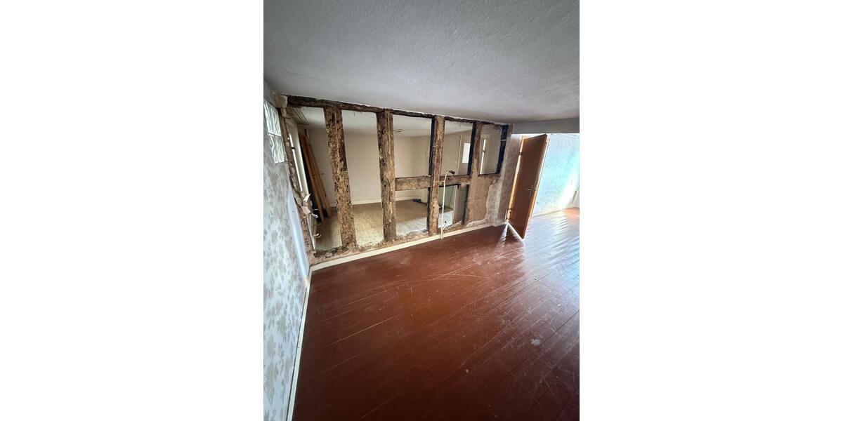 Reihenhaus Haiger - 5 Zimmer, 150 m&sup2;, 68.000&euro; | Angebot:26960074