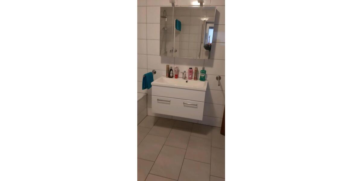 Erdgeschoßwohnung Haiger - 2 Zimmer, 75 m&sup2;, 650&euro; | Angebot:25650728