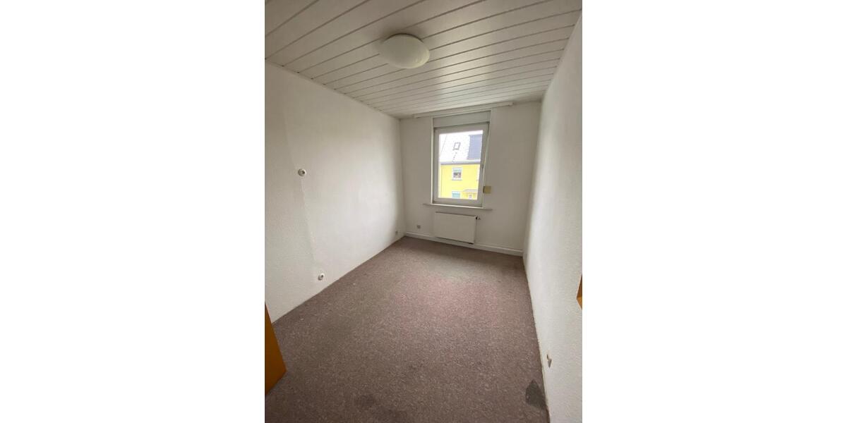 Etagenwohnung Herborn - 3 Zimmer, 78 m&sup2;, 580&euro; | Angebot:25378050