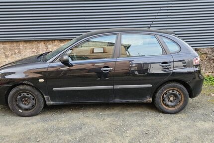 Seat Ibiza 208.000 km 800 &euro; Dillenburg 35683