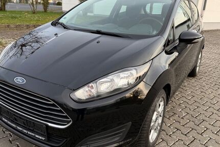 Ford Fiesta 143.500 km 3.590 &euro; Lollar 35457