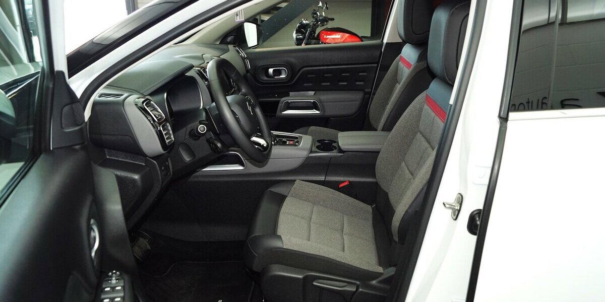 Citroen C5 Aircross Hybrid 225 EAT Feel Pack LED Carplay 44.900 km 17.790 &euro; Lich 35423