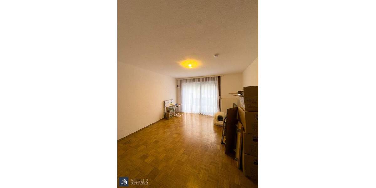 Bauernhaus, Landhaus Runkel Eschenau - 7 Zimmer, 184 m&sup2;, 210.000&euro; | Angebot:25708017