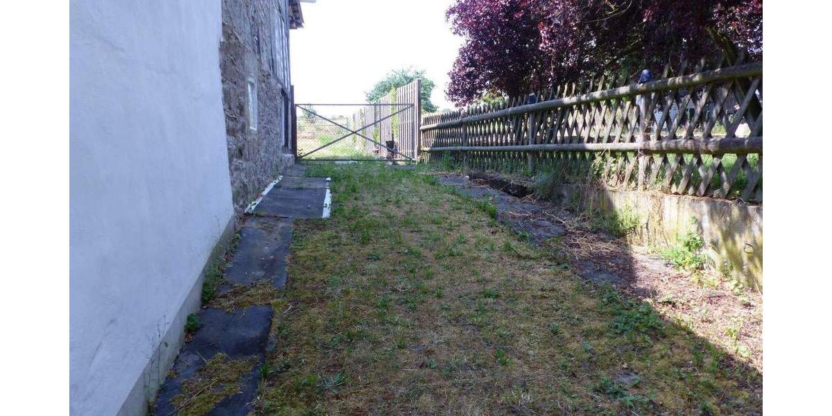 Einfamilienhaus Hüttenberg Volpertshausen - 5 Zimmer, 275.000&euro; | Angebot:25683223