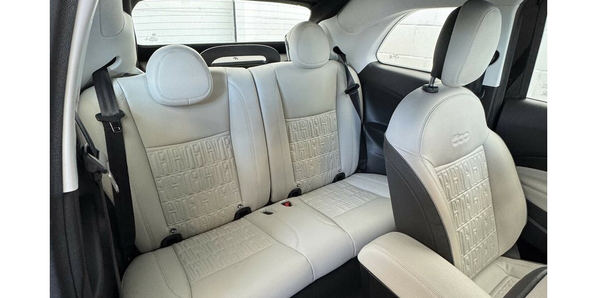 Fiat 500e La Prima by Bocelli 1.Hand Cabrio 42 kWh 25.600 km 24.490 &euro; Lich 35423