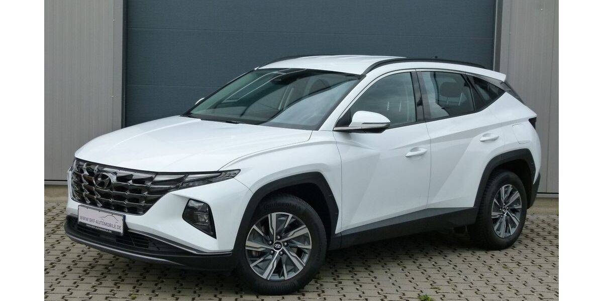 Hyundai TUCSON 61.100 km 24.799 &euro; Asslar-Werdorf 35614