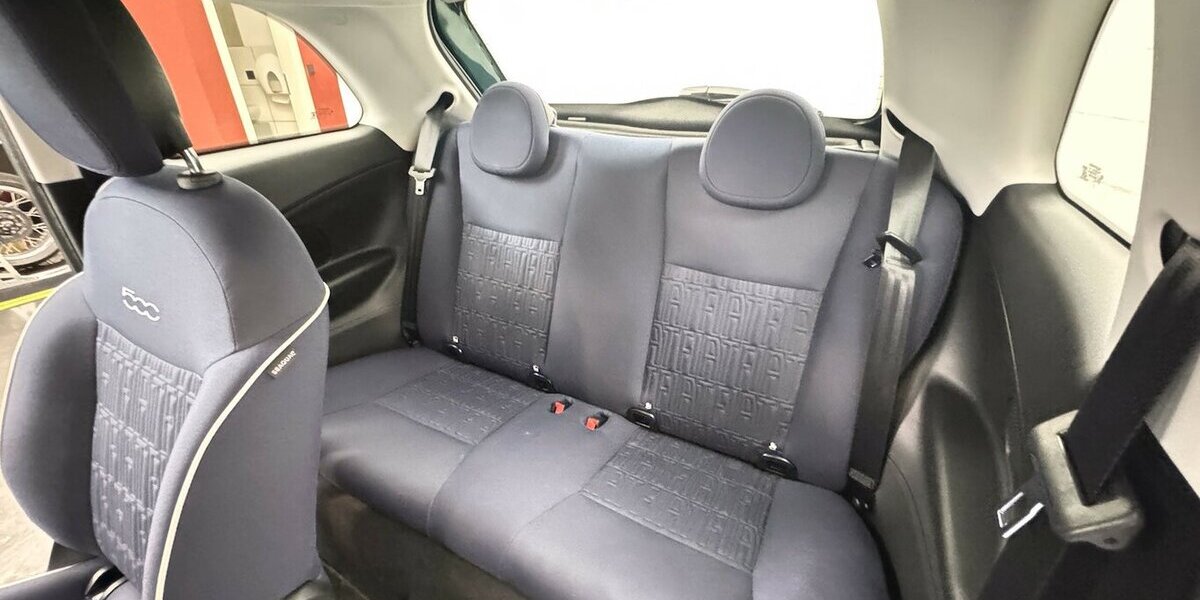Fiat 500e Action 1. Hand Carplay 12.500 km 14.670 &euro; Lich 35423