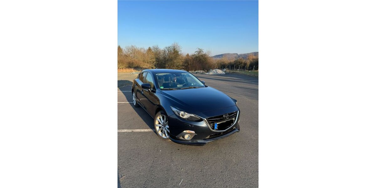 Mazda 3 210.000 km 5.450 &euro; Haiger 35708