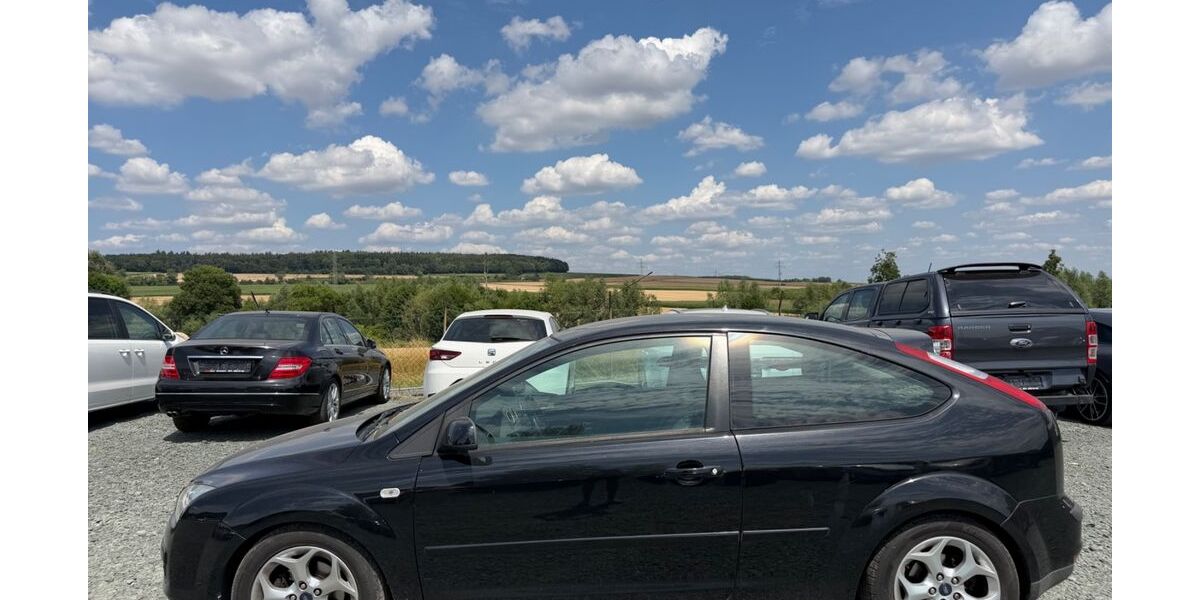 Ford Focus 160.000 km 1.200 &euro; Butzbach 35510