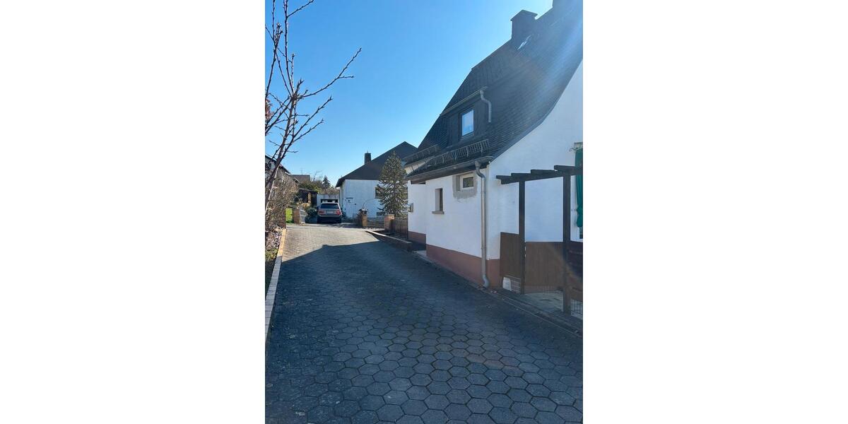 Einfamilienhaus Ehringshausen - 4 Zimmer, 100 m&sup2;, 265.000&euro; | Angebot:26227951