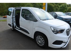 Opel Combo Life E Edition 37.950 km 18.490 &euro; Bad Endbach 35080