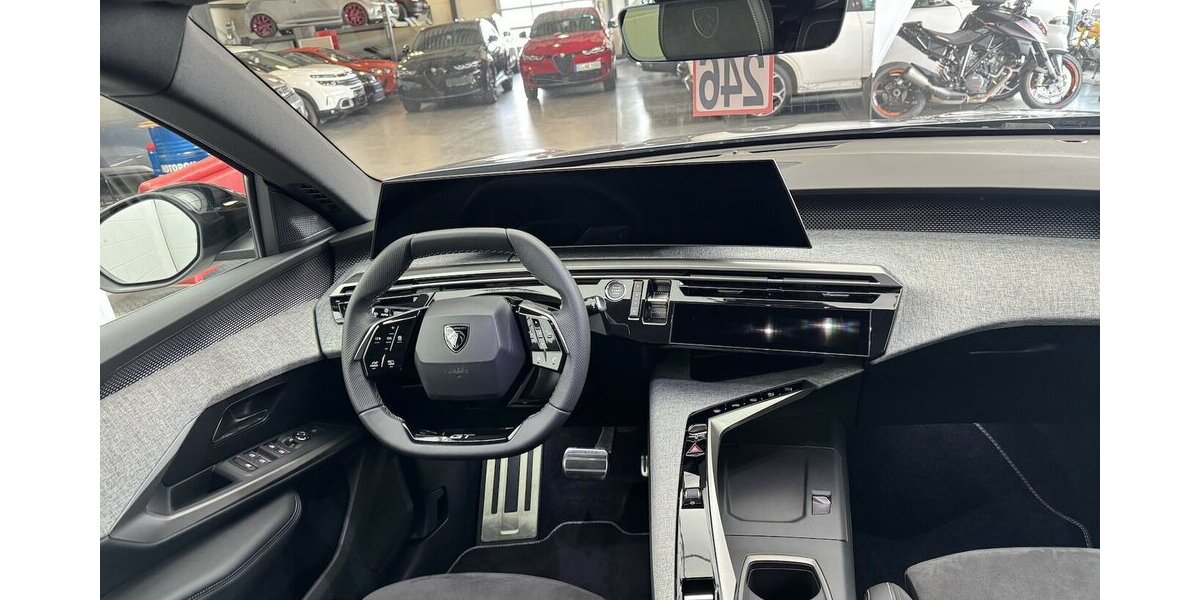 Peugeot 3008 GT 145 Mild Hybrid Full LED 360° AGR Sitze 28.710 km 25.690 &euro; Lich 35423