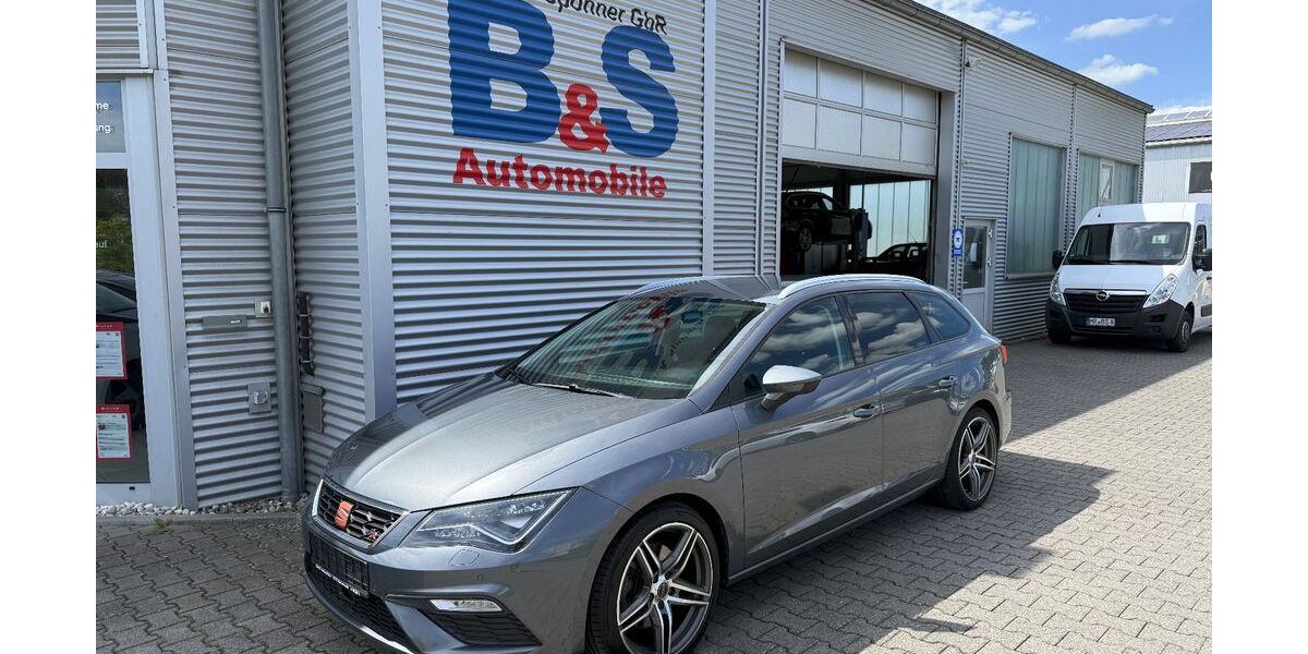 Seat Leon 147.609 km 11.990 &euro; Gladenbach 35075